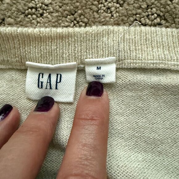 SET OF 2 GAP SWEATERS - Picture 5 of 5